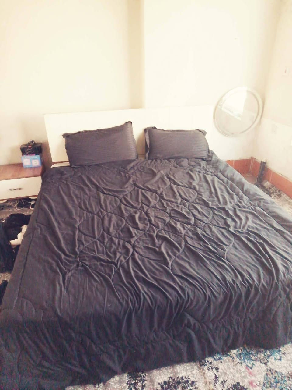 ئەم تاخم نوستنە جوانە تەنیا نرخی 200 هەزارە بێ مامەڵە
شوێن سلێمانێ پەلەکەن تاماوە😍


**إذا كنت صاحب هذا الإعلان وتريد حذفه لأي سبب، رجاءا أرسل رسالة إلى الدعم الفني**