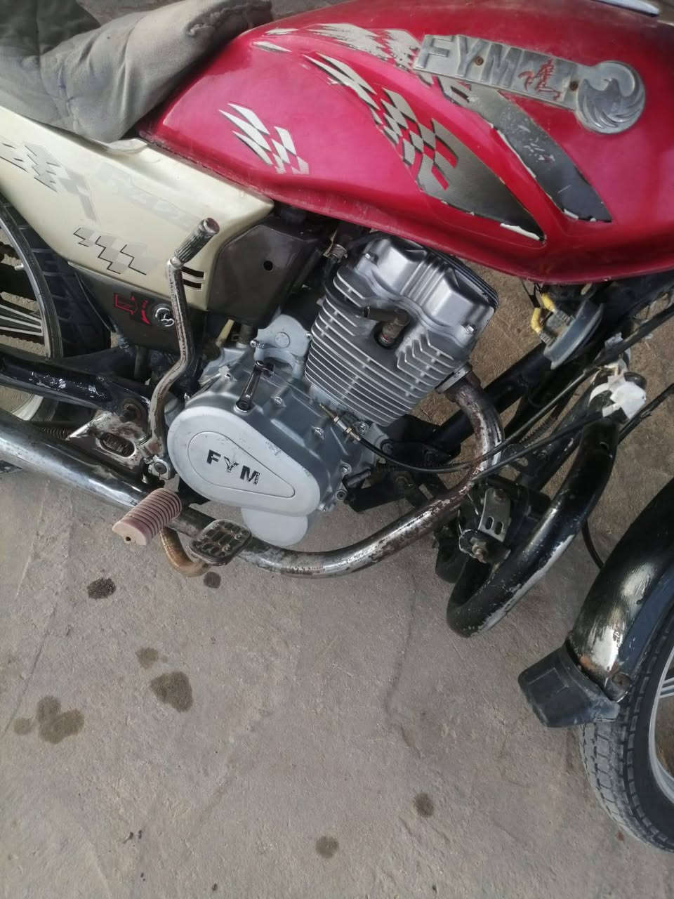 للبيع قيم واخذ بل يرضي الله وذا اكو ايراني مراوس نزل صورته


**إذا كنت صاحب هذا الإعلان وتريد حذفه لأي سبب، رجاءا أرسل رسالة إلى الدعم الفني**
