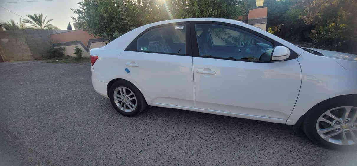 كيا سيراتو 2011 رقم سليمانية
ماشية 185
كير ومحرك مكفولات
حساسات خلفية اشاير مري 
كير 6 نمر
گيچ حماوه دشبول ليزري
سونارها مرفق بالصور حتى ما اتعبك وتعبني
السعر 103
مكانها صلاح الدين الضلوعية
***********
