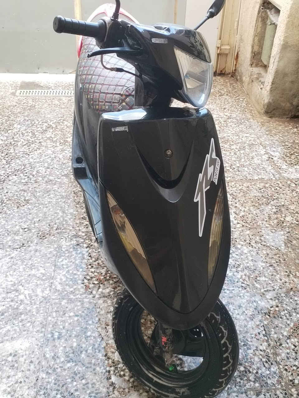 ماكس عدله للبيع رمبه كامله من كلشي بس نقصها شخاطه
السعر / ٨٠٠ وبيها مجال بسيط 
مكاني بغداد الكماليه 
*********** متواجد واتساب
