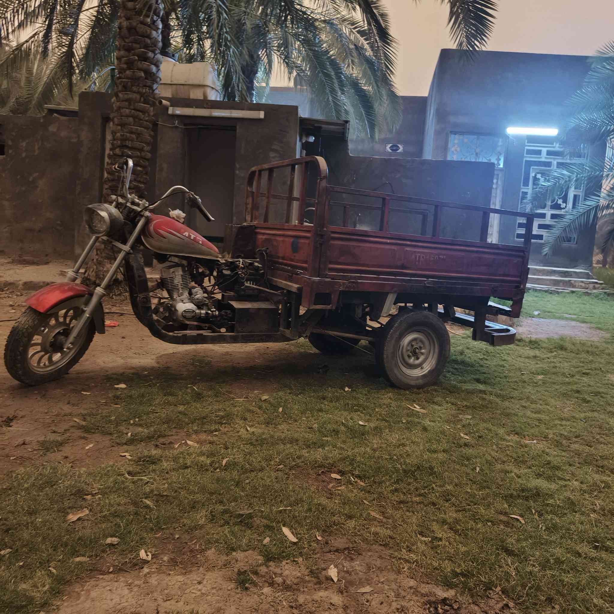 ستوته للبيع مكينه جديده كلشي مابيه عوزه بس ضفيره مكان الرميثه
للتواصل ***********
