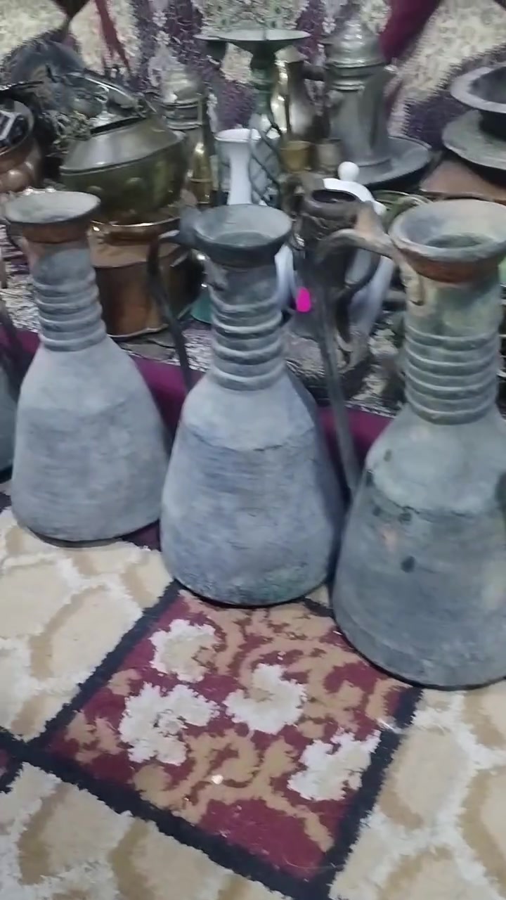 السلام عليكم
خوان 8 مساخن _ جرات قديمات كلش وزن ثقيل نحاس بالكامل خوان ابيعهن شلع السعر اكتبه الكم لا خاص ولا شي الي يريدهن الف عافيه القطعه ب 85 الف يعني يصيرن ب 680 الف 🔒 توصيل الجميع المحافضات رقم الهاتف ***********
