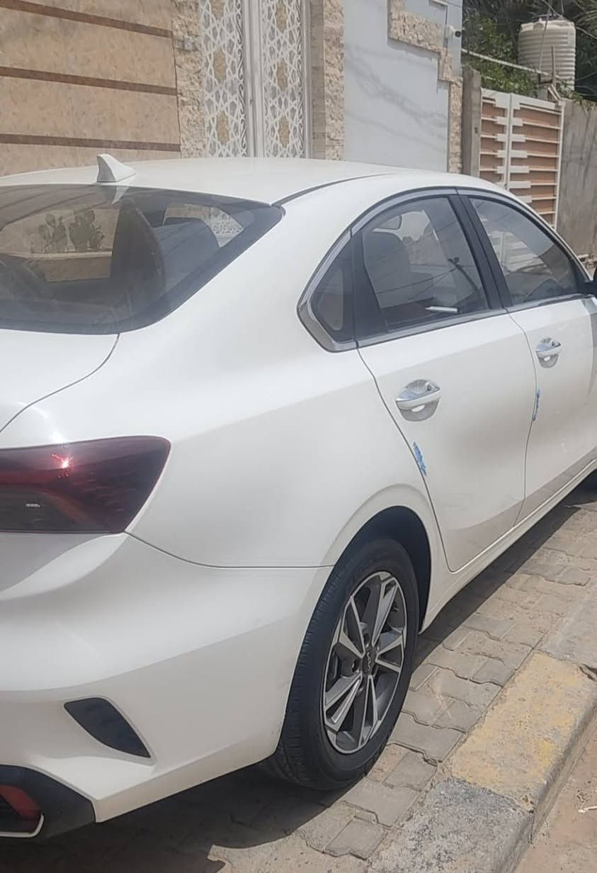 موديل 2025 
كفاله عامه من كلشي فقط رصعه بالجاملغ الامامي مسحوبه بي دي ار ماشيه 27 الف حقيقي بيها سونار  السياره كلش جديده استخدام شخصي السنويه باسم شركة اربيل تحويل وكاله بشرط مكان السياره النجف الاشرف شارع الزهور 
السعر 145 ورقه
 للاتصال ***********

