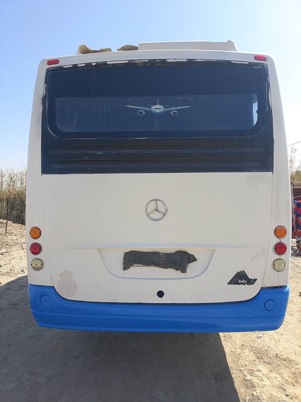 من رخصت راعي الكروب باديه مارسدس جاهزه كبل لشارع مكينه كير اكسن تايرات تبريد كمريسرات ثنين جدد توه شادهن السيارة بدون السعر 7وبيه مجال حك الجيه *********** وتساب
