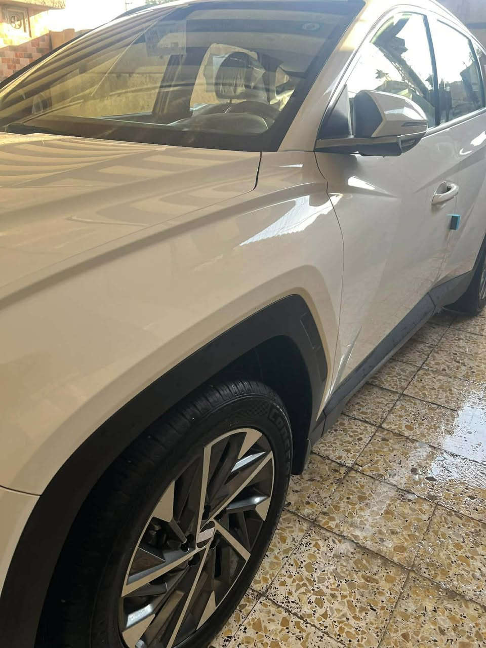 السلام عليكم
توكسان خليجي موديل 2023 
فول مواصفات عدى البانوراما
بيها بارد بخشم الجاملغ الايمن وشبر بالصندوكً 
مكان السيارة بغداد العبيدي
السعر 205 
***********
***********
