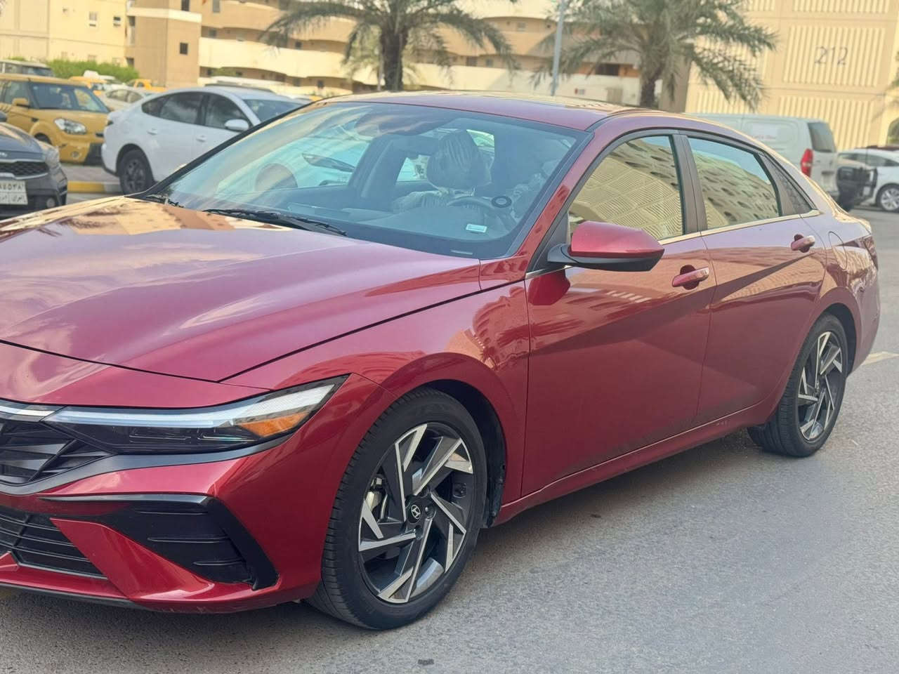 🔘الإنترا موديل 2025فول مواصفات وارد أمريكي
دخول جديد 
🔘الحادث موضوح بالصور بدون ايرباك بجم كبس 
🔘بدون ايرباك 
🔘المواصفات.......
🔘فتحه سقف اسلايت 
🔘بصمه ابواب 
🔘تشغيل عن بعد 
🔘رادار أمامي 
🔘لد داخلي 
🔘كراسي تدفئه
🔘رادار خلفي 
🔘رادار جانبي 
🔘ويل كب 
🔘اضويه زنون ابلادي
🔘تحديد مسار 
🔘مثبت سرعه 
🔘وقوف ذاتي 
🔘مانع اصتدام
🔘شاشه ثلاث انظمه 
🔘شاشه دجتل  
🔘داخل رصاصي 
🔘كامرا امامي وخلفي
🔘محرك 2000دوش
🔘هند بريك بصمه 
🔘بك لايت لد 
🔘تخم تاير ويل كب 
مكاني بغداد بسمايه 
رقم الهاتف بي واتساب ***********
رقم الهاتف ‭0781 852 3536‬
السعر 165وبيها مجال
