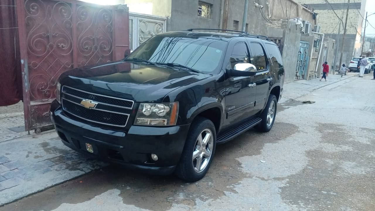 تاهو 2008 LT. ماشية 250 الف كم الضربة بالعراق الجنطة الخلفية الي فوك الرقم فقط حديدة غير مطلوبة للدولة 7 راكب 
8V. 5.3.  
العنوان النجف الاشرف 

للتواصل ***********
