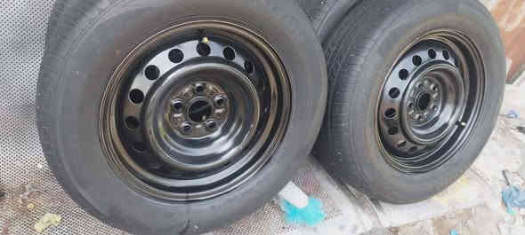 السلام عليكم تخم ويل حديد كورلا حجم ١٥ اصلي شركه تايرات نضيف هيلوو وياله جدد صبغهن حلوو كلش اللبيع او مراوس شعندك نزل مكان بغداد السعر *********** بي واتساب
