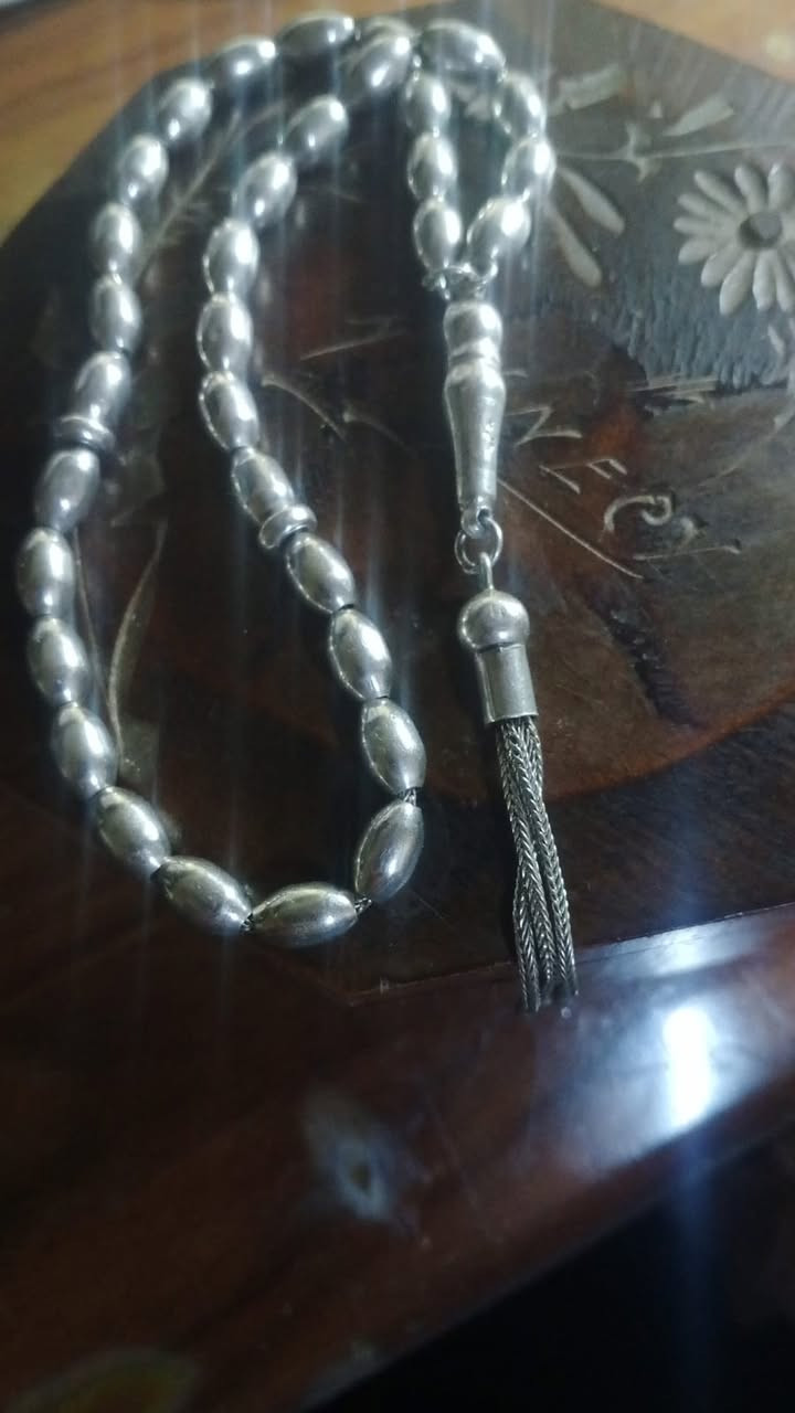 مسبحة فضة - غير مستعملة - الوزن 18.2 غرام - مختومة 925 - السعر 80 الف مع التوصيل


**إذا كنت صاحب هذا الإعلان وتريد حذفه لأي سبب، رجاءا أرسل رسالة إلى الدعم الفني**