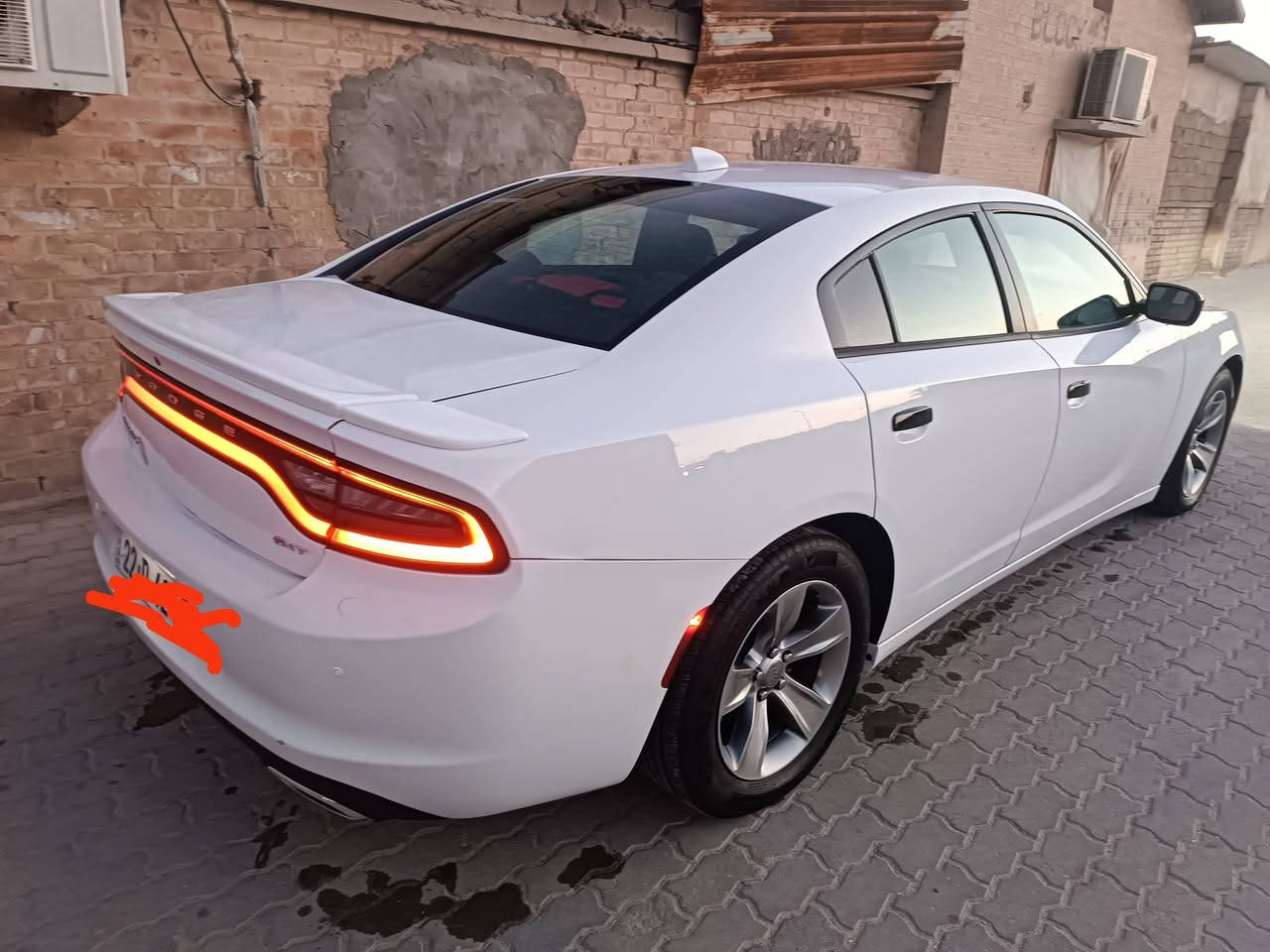 جارجر SXT مديل 2016 كندي كفاله سعر 195  شراي يتصل ***********
