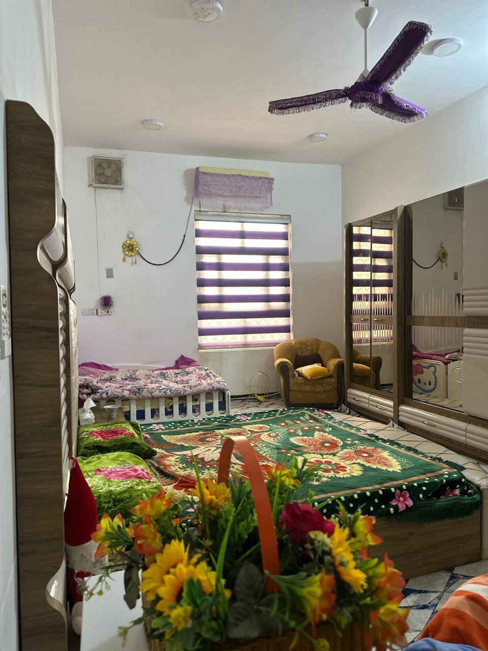 اعلان عقار اللبيع /🚩

بيت للبيع طابو صرف
المساحه 200متر
طابقين الاول عگاده والثاني كونكريت مسلح
العسكري الاول نهاية شارع 
 مدرسه الرحمن
البيت عل ىساحه بناء 2016
يحتوي على 
الاطابق الاول 
حديقه كبيره 
استقبال /صاله  /غرفه نوم 
مطبخ حار وبارد
صحيات داخليه وخارحيه
الطابق الثاني 
صاله / عدد غرف نوم 5 /
مجنوعة صحيات

مراجعة مكتب قصر الباشا للعقار /🚩

العنوان مكتب شارع أسواق طيبه /🚩
مجاور أسواق دجله /

مكتب احمد الشمري للأستثمار وتطوير/🏗️
العقاري /🛂

⏰الاشتراك متابعه 🚩الصفحه /👉
🛑تجدون أكثر العروض /👌

يرجاء مراسلة الصفحه💻 او /

الاتصال على الرقام التاليه /☎️

( *********** )  👉 📞

( *********** )  👉 📞

_____________________________________
