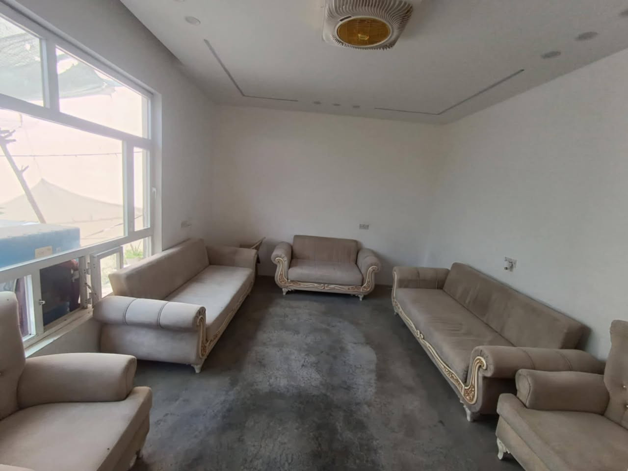 قەنەفە ١٠ نەفەری کۆشەی لەگەڵە 200 و معامەلە کەلار گردەگۆزینە


**إذا كنت صاحب هذا الإعلان وتريد حذفه لأي سبب، رجاءا أرسل رسالة إلى الدعم الفني**