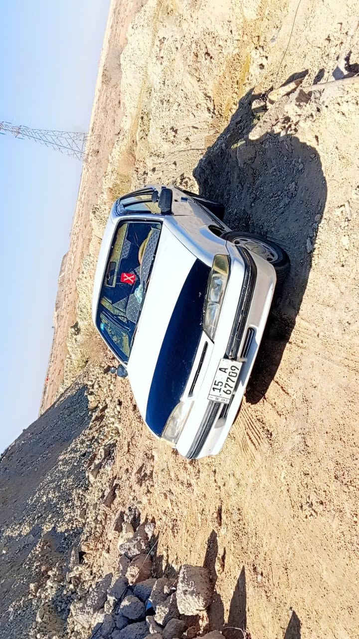 سلام عليكم اخوان سياره مال جناي برنس موديل 95محرك مفتوح كير عادي سياره كلش حلوه كير ومحرك مكفولات تخم تاير العنوان الرمادي القادسيه ثانيه يرهم مراوس حسب القناعه سعر 28تحويل مباشر تواصل على الهاتف ***********
