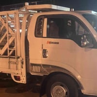 عندي كيه حمل اي شخص محتاج نقل اثاث اوقنفات تخم أجيه لباب البيت أو المع...