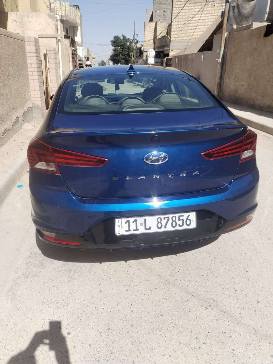 النترا موديل 2019 وارد امريكي ماشيه 71 الف ضربتها خفيفه بالبجم بس دعاميه مبدله وشبر بالجاملغ الامامي على البارد كير ومكينه مكفولات سياره جديده تجي تشوف بعينك  الاتصال ***********
