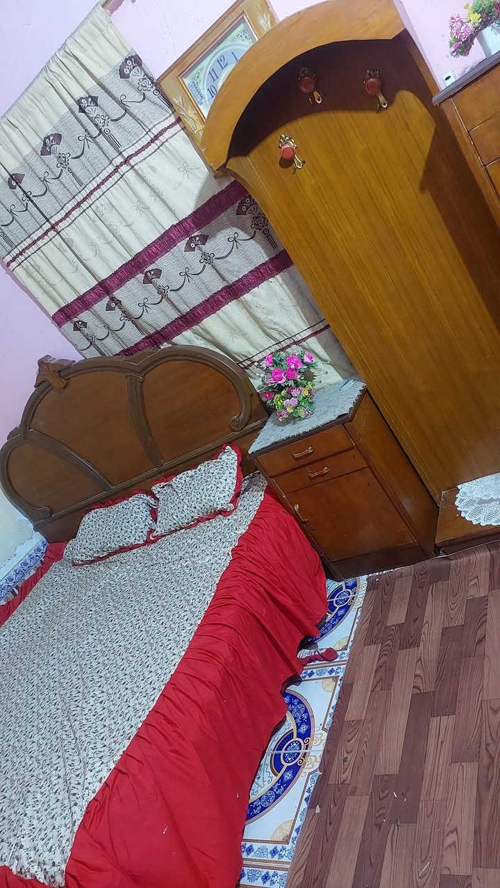 غراض بيت نضيفه البيع المكان طوبه ونخيله ***********

