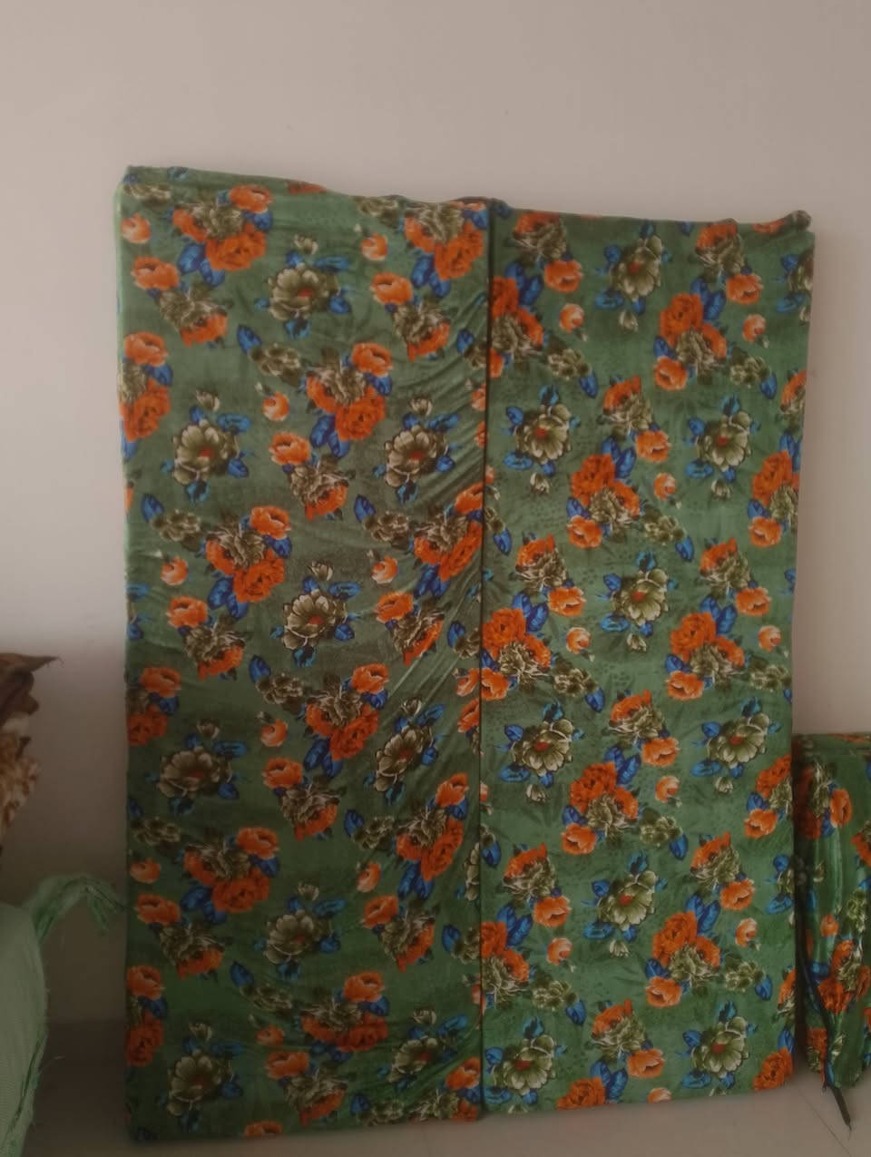 السلام عليكم ،، تم أفتتاح مفروشات الزوبعي لبيع جميع المفروشات وبأسعار مناسبة جداً  جمله ومفرد العنوان الجغيفي الثانيه نهاية الجسر ، يوجد توصيل داخل الفلوجة ،رقم موبايل ***********,, ***********
