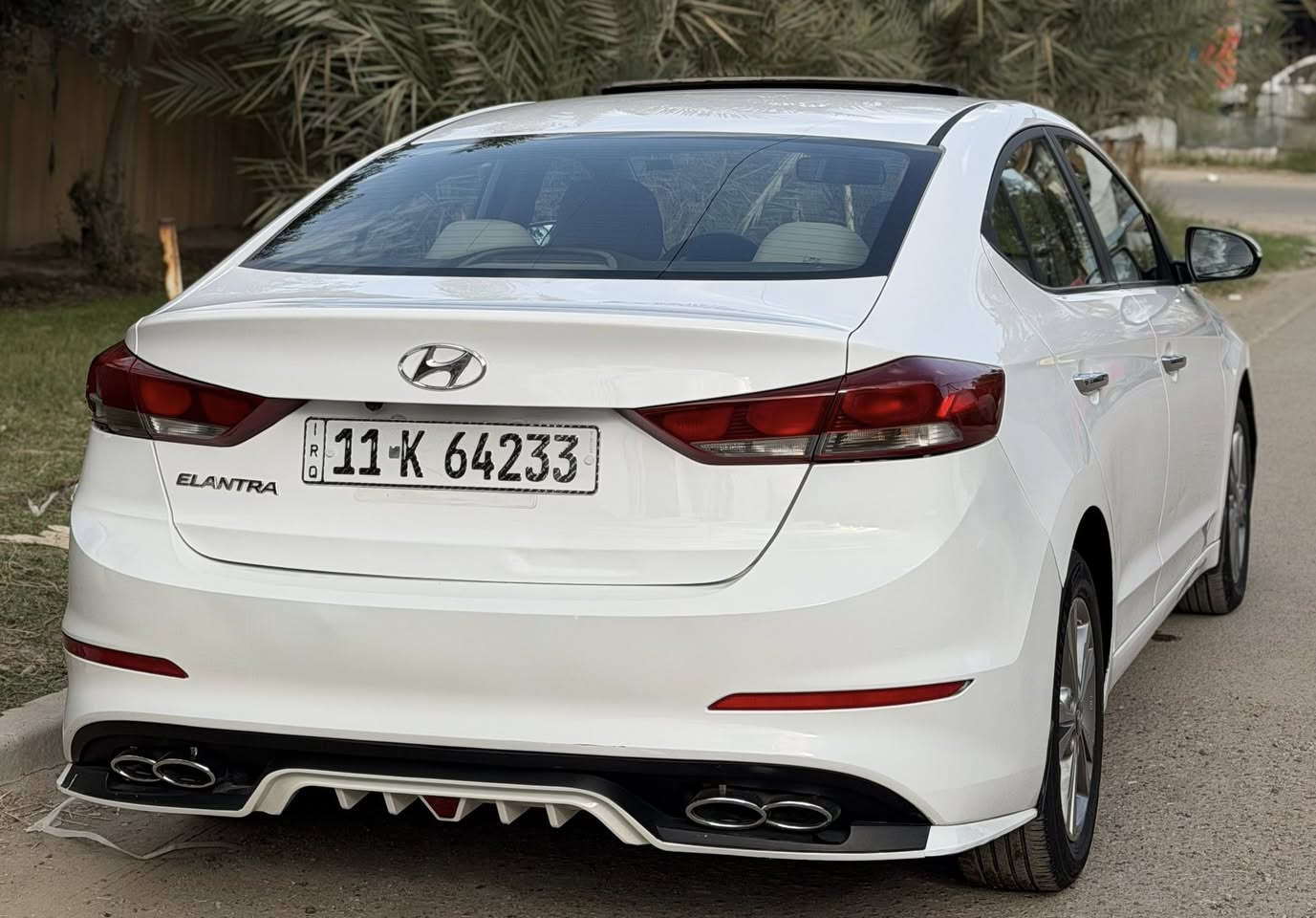 السلام عليكم
النترا خليجي وكالة 2018 
محرك 2000 دوش 
كير صدر تبريد ثلج 
مواصفاتة 
فتحة سقف طكتين 
لد امامي 
داخل صاج 
شاشة وكامرة 
تبريد قطعتين 
تحكم ستيرن 
انظمة قيادة 3 
ارضيات جلد 
لايت عالي ناصي زينون فول 
مري شفط واشاير بل مري 
يدات نيكل وشباك نيكل 
بكلايت لد 
كشنات جلد بلادي ومغلفة جلد 
بيها صبغ نص باب وداير جاملغ خلفي عكس السايق بدون دواخل 
سيارة نظيفة وجاهزة 
هزة ورقم جدد 
سنوية نافذة 2031 
هزة 2027 
جامة جديدة 
مشروع وطني باسمي شخصي 
ماشية 170 الف كيلو 
السعر 140 وبيها مجال بسيط 
***********
