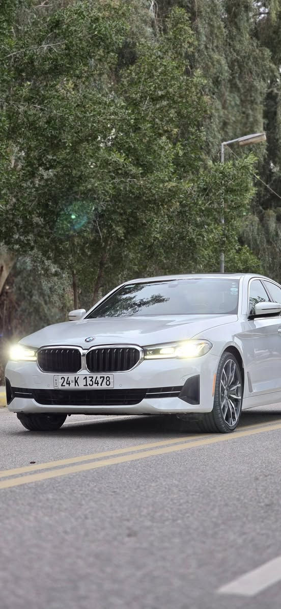 بسم الله الرحمن الرحيم
السلام عليكم حبايب 
للبيع  
Bmw 530i  
250HP
350n

 موديل 2022
بدون صبغ وحادث 
ماشيه 64mi حقيقي السياره جديده بمعنى الكلمه  
صندوق خلفي كهرباء 
كشن ميموري مع الستيرن
شفتات ستيرن 
شاشه كبيره 13”
نظام الإيمائات للشاشه تكدر تعلي وتنصي وتبدل قناة 
نظام التبريد مناخين للراكب والسائق 
 نظام مراقبة السائق عند النعاس 
نظام اوتو بريك اوتو هولد
بصمه دخول ذكي اربع أبواب 
اوتو ستوب 
فتحه سلايد روف
مري كهرباء مع إشارة لد
مرايه جانبيه والوسط نوع Auto Dim
دواخل بيجي 
4 ابواب بصمه 
ماوس للتحكم
كشنات اماميه كهرباء هيتر
 داتا شو
كاميرا خلفي 
حساسات خلفي و امامي 360 درجة 
كشنات جلد
انارة اللايت الامامي مع استدارة المقود والاشاره
نظام اللايت LED BMW 
اناره داخليه لد
بك لايت ليد 
داخل 12 لون متغير
حساس مطر اتوماتيك
أنظمة القياده 
ECO pro
Comfort
Sport 
صفر مسج 
هزه جديده 
حداديه جديده  
السعر 345$
للاستفسار 
***********
