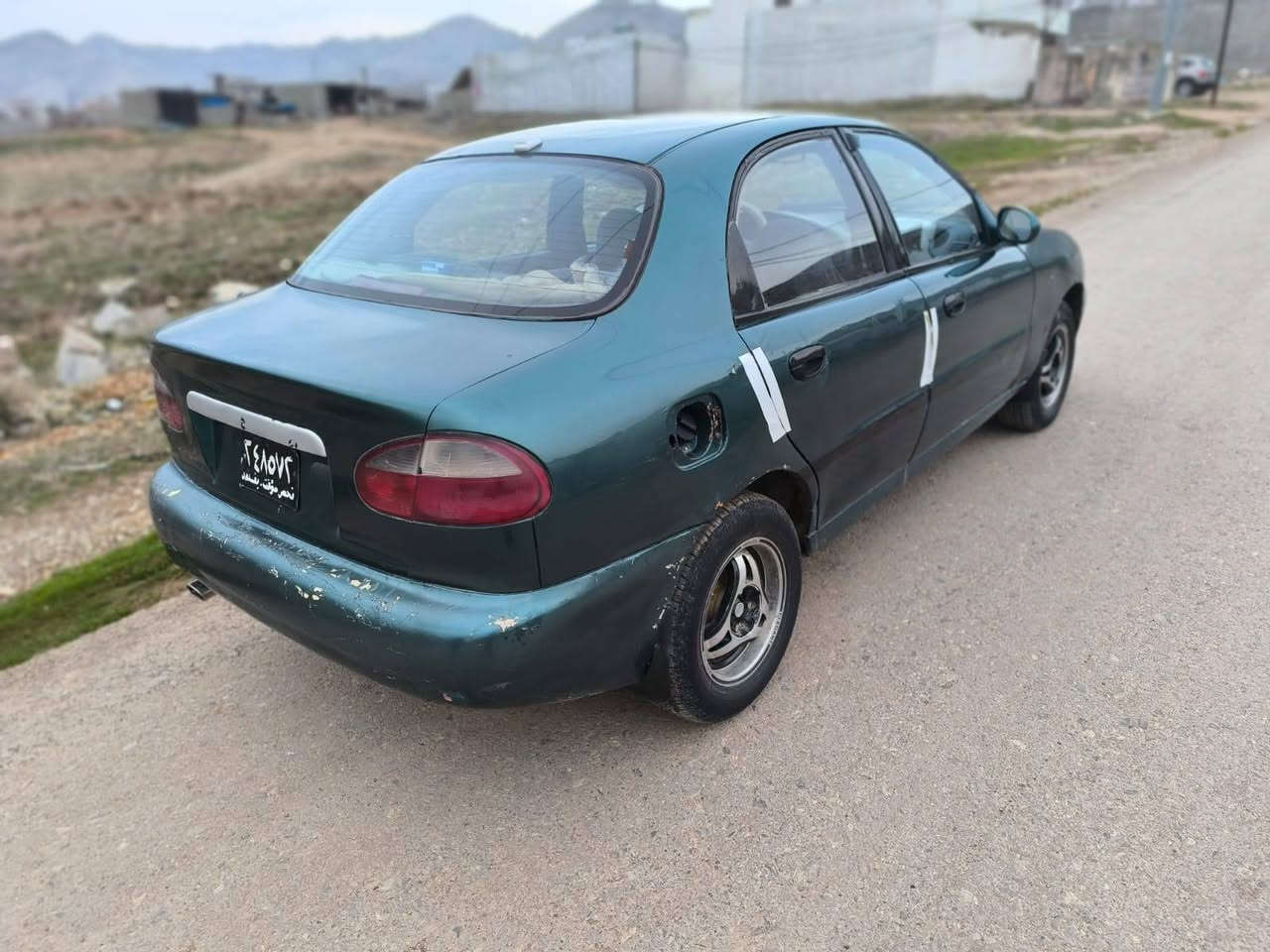 داوێی لانۆس مۆدێل 1994گێڕ عادی
مەکینەی16ی فەلی بەخ وپاوەرە🚗
بەشەرتی گێڕو مەکینە ژێریشی ڕزیوی پێوەنیە
عەشیای لەهەموشوێنێک هەیەو زۆر هەرزانە عەشیای سەیارەکە مەرغوبە
پاکانەی لەگەڵە بەشەرتی ئەوەلیات وموسو بڕاوە وەرگەڕاو دەعم دەی فرۆشم سەیارەی مەعرەز نیە ماڵی فەقیرە بەنزین زۆرکەم دەخوات
نرخی فرۆشتنی 16گەڵاو کەمێک کەمێک معامەلە لەسلێمانیم لەنزیک هەواری شار *********** السليمانية, العراق
