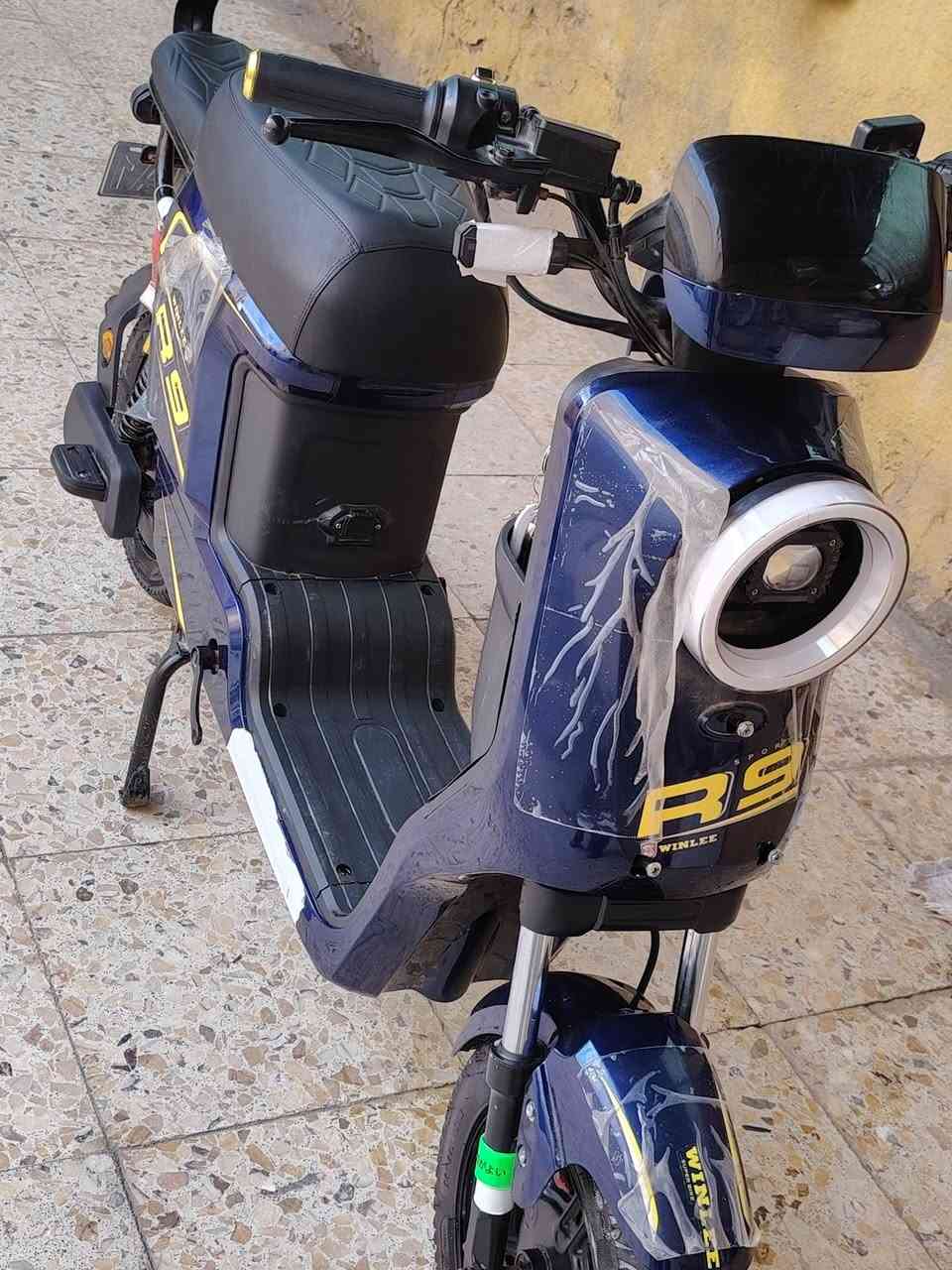 دراجه ار 9 2026 كلش جديدة ما مستعمله هواي 
مكان البصرة الحيانية الاتواصل ع هاذ الرقم  0784 102 4222 او ع المنسنجر السعر خاص
