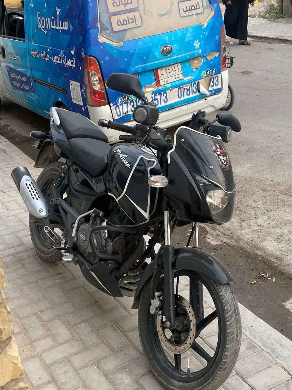 السلام عليكم 
دراجة بولسر 150 
5 نمر 
الدراجة كفالة نضيفة جداً
مرقمة بغداد 
خير من الله الدراجة 
كل نقص مابيها 
مكاني بغداد البياع 
1500 وبيها مجال للطيبين 
رقمي ***********
