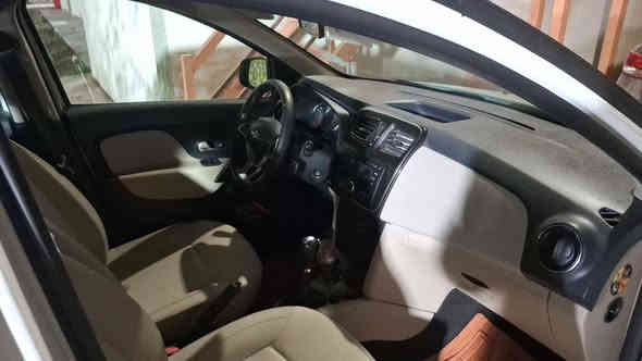 سلام عليكم
رينو موديل ٢٠٢٠ مكفول 
ماشيه ٧٤.الف كيلو 
صيانه عامه 
تخم تاير 
على وضع شركه 
رقم اربيل جديد  هزه جديده 
مباشره تحويل 
 تبريد تدفئه 
اي استفسار على رقم  
***********
