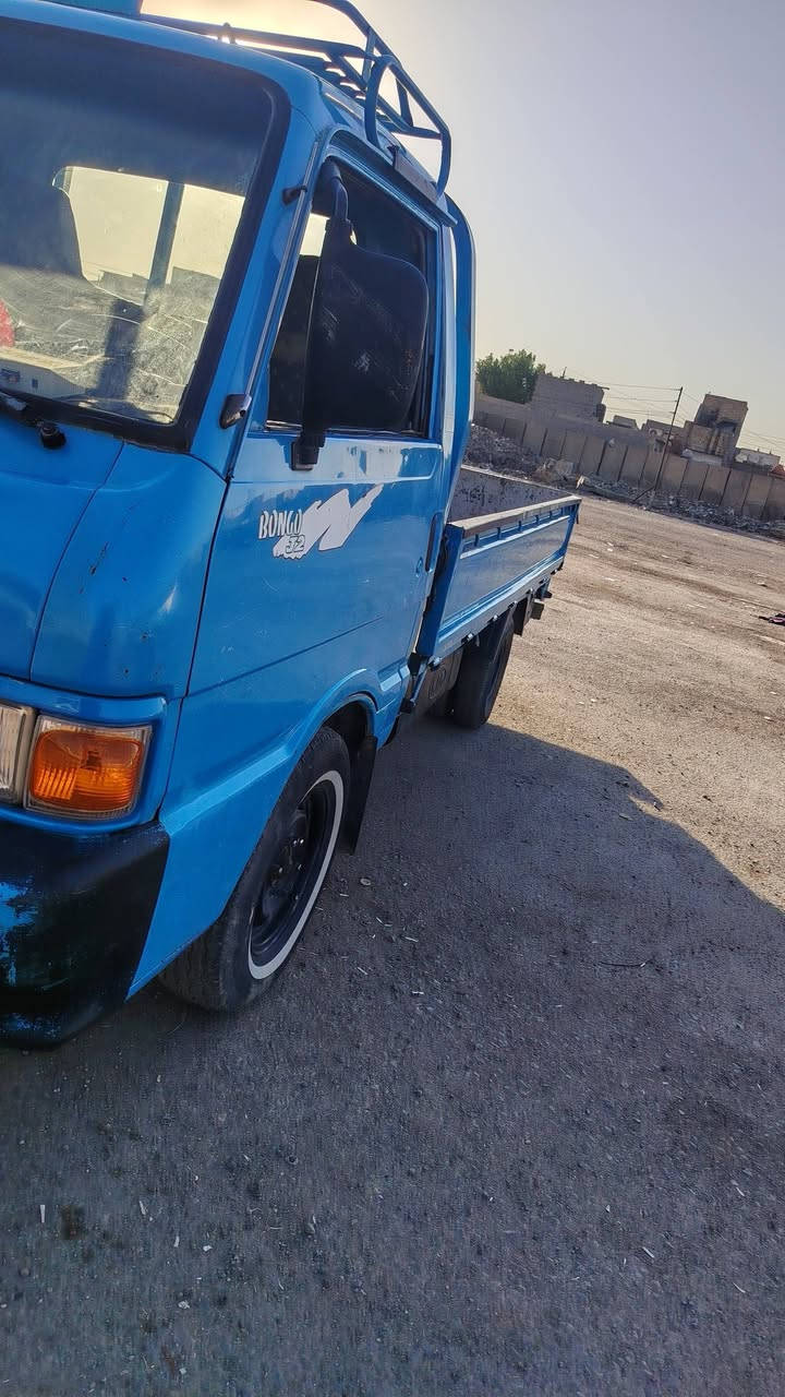 سلام عليكم كية بنكو مديل 96 السعر 52بيه مجال 
رقم الهاتف ***********بغداد
