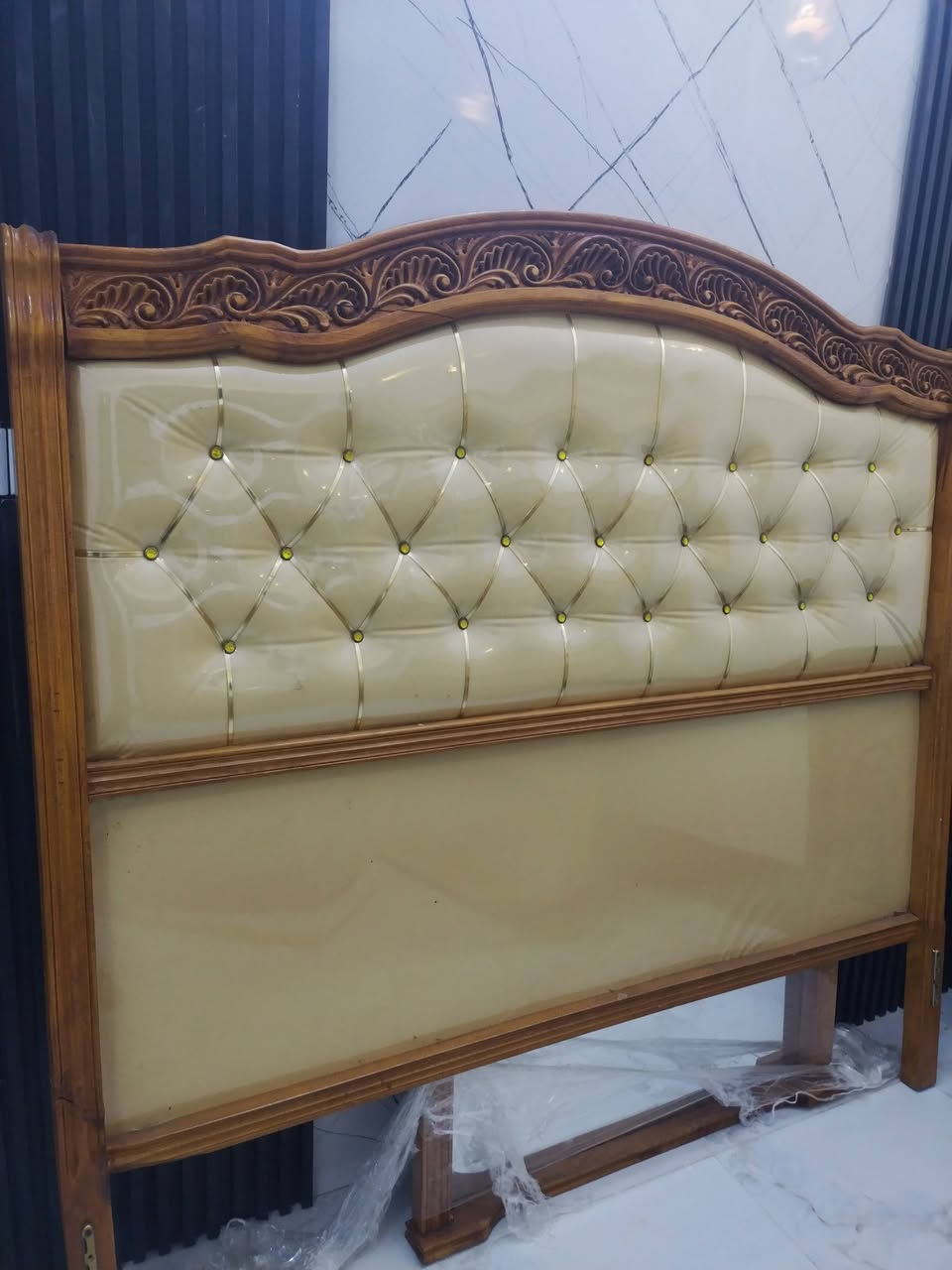 غرفه نوم نفرين صاج ٧ قطع الكنتور ٦ ابواب السعر ٧٥٠ قفل المكان ابو دشير


**إذا كنت صاحب هذا الإعلان وتريد حذفه لأي سبب، رجاءا أرسل رسالة إلى الدعم الفني**