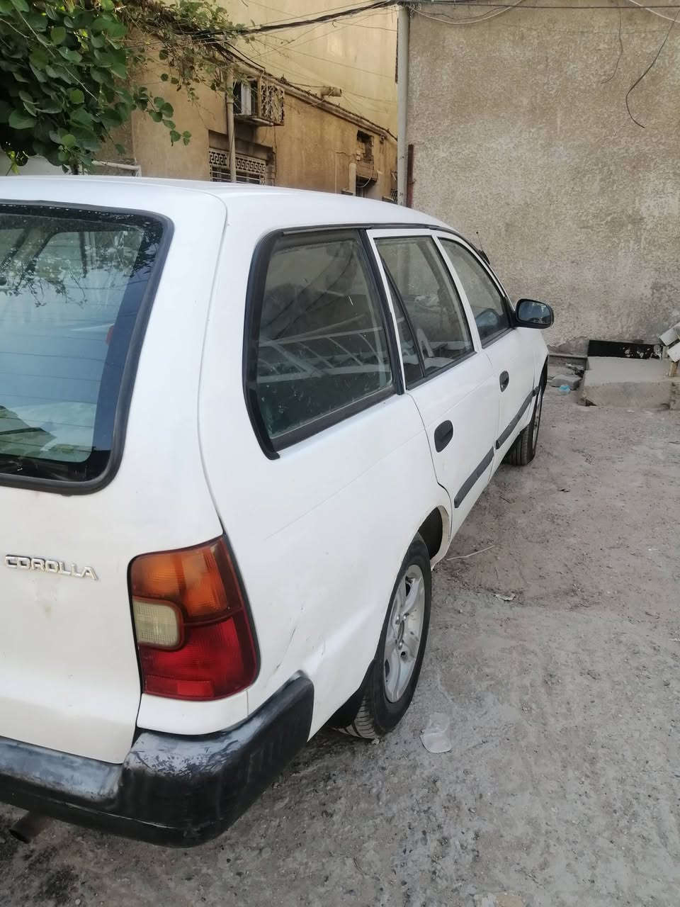 سلام عليكم كولا مديل ٩٥ سياره مكفول بلاديه لاضربه لا صبغ كير اتوماتيك محرك ١٦٠٠ بلادي السعر٤٨ المكان بغداد الإسكان رقم تليفون *********** رقم بغداد انكليزي بسمي مكاني بغداد الإسكان
