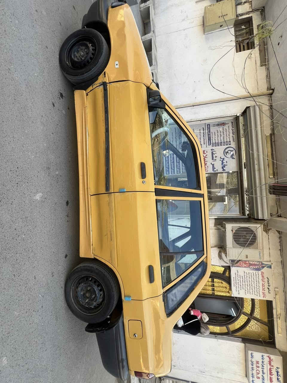 سلام عليكم سايبا ٢٠١٢
نظافتها فوق الجيدة
كير ومحرك وشاصي نظيف ولا غلطة
رقم الماني السياره باسمي بأي وقت احول باسمك ماعليها غرامات ولا هيئة
كشرها نظيف ماكو اي خياسات
ادامه مستمرة
بنكة راديتر جديدة نوزلات جديده بلكات جديدة فيت بم جديد تخم تايرات جديد 
السعر ٢٧ ورقة وبيها مجال بسيط
المكان شاطئ التاجي 
رقمي ***********
