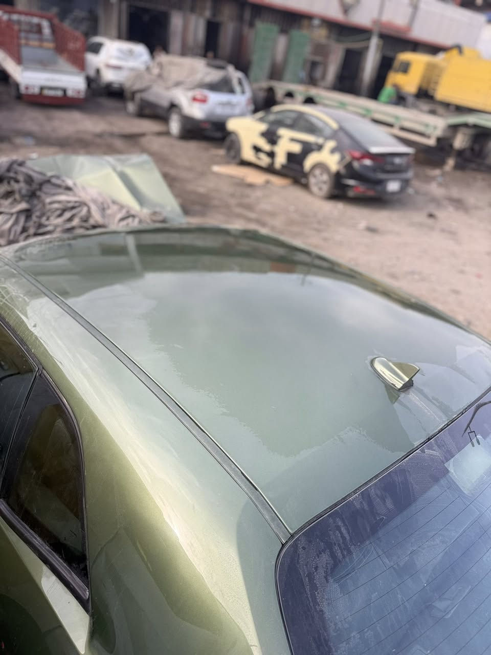 للبيع جالنجر 2018رقم أربيل دولي لون زيتوني🫒
مكينه v6 حادث أمريكا بنيد وجاملغ عكس سايق. 
هسه كير مكينه مابيهن شي. بس الغد قماره مكفوله صفاحه. مكفولات  مكاني بغداد *********** غير متواجد. بل فيس. مكلف. بل نشر.  وربي يحفض الجميع.
