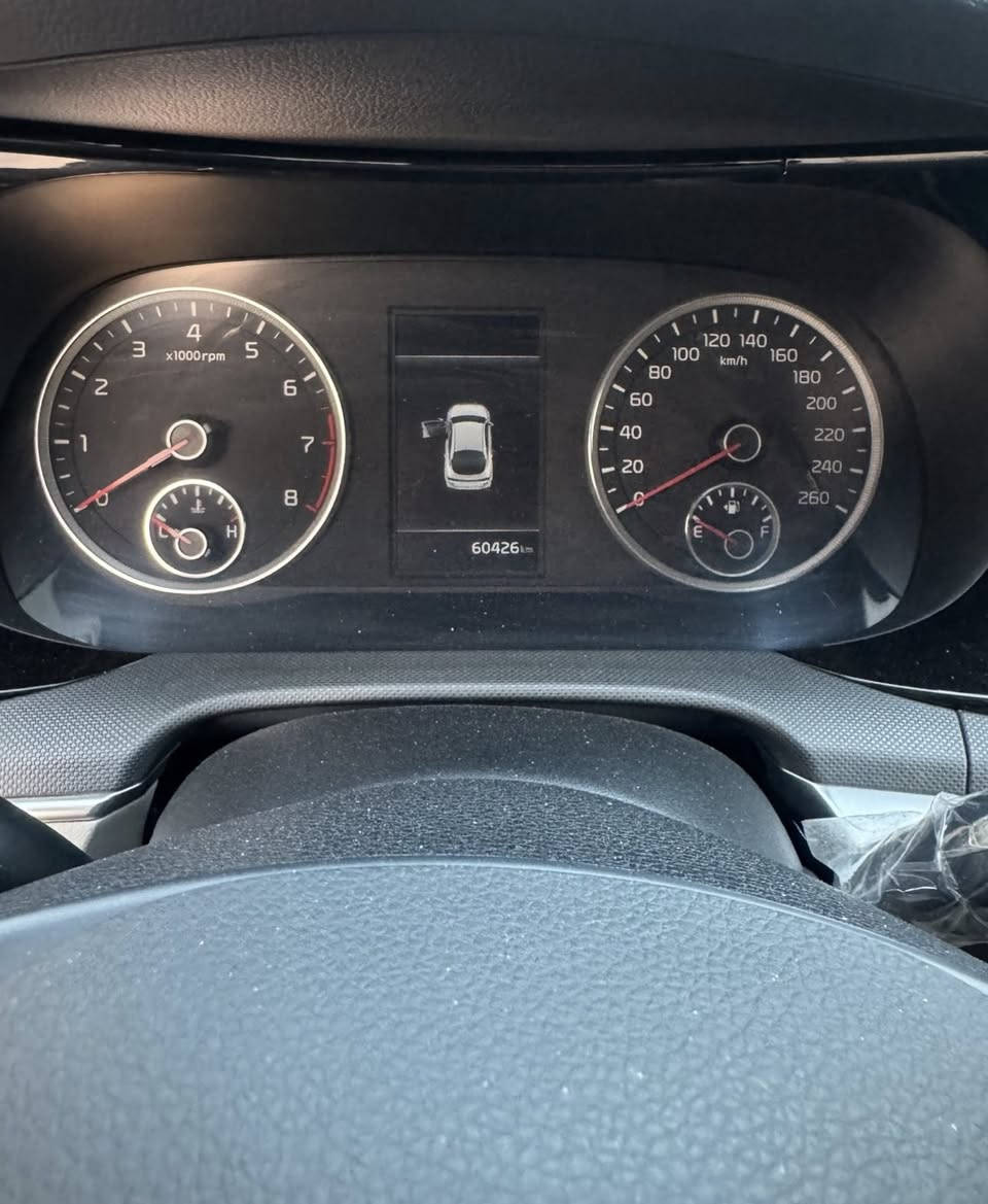 K5 2022 خليجي
محرك 2000دوش 
مري شفط تشغيل عن بعد 
كشن السايق كهرباء 
كشنات قماش قطعتين تبريد 
كاميره خلفي مثبت سرعه
السياره كفاله عدا رصعه بالباب وبيها بارد مقدار اصبعين بالجملغ الخلفي
رقم بغداد باسمي

*********** واتساب والخاص مفتوح
