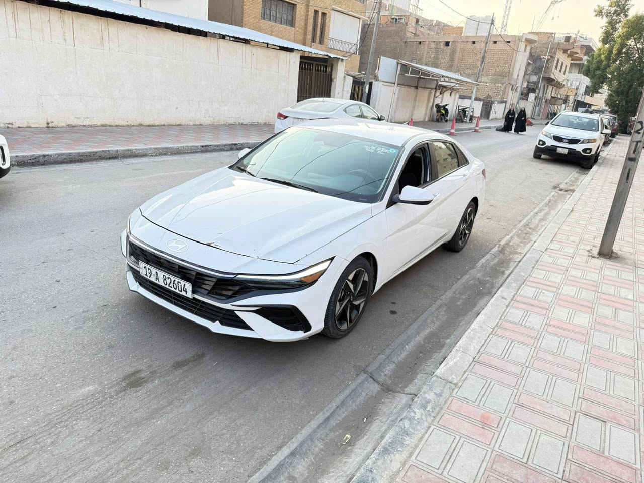 السلام عليكم  النترا موديل 2024 وارد امريكي 
 حادث خفيف جدا فقط حافه البنيد 
بدون دواخل بدون شاصي بدون لغد بدون اي شي غير حافه البنيد 
رقم كربلاء حرة باسمي تحويل ثاني يوم 
ماشيه 20الف  
لد نهاري 
شاشة 
قياده ذاتيه 
تنبيه خروج عن المسار 
توقف ذاتي
 تحديد مسار 
ويل كب 
تحكم ستيرن 
كامره 
وبقبه المواصفات المعروفه 
صور حادثث امريكا مرفقه 
السعر 175
مكان السياره كربلاء للاستفسار ***********
