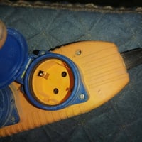 بكرة أمتار • الماني • توصيل