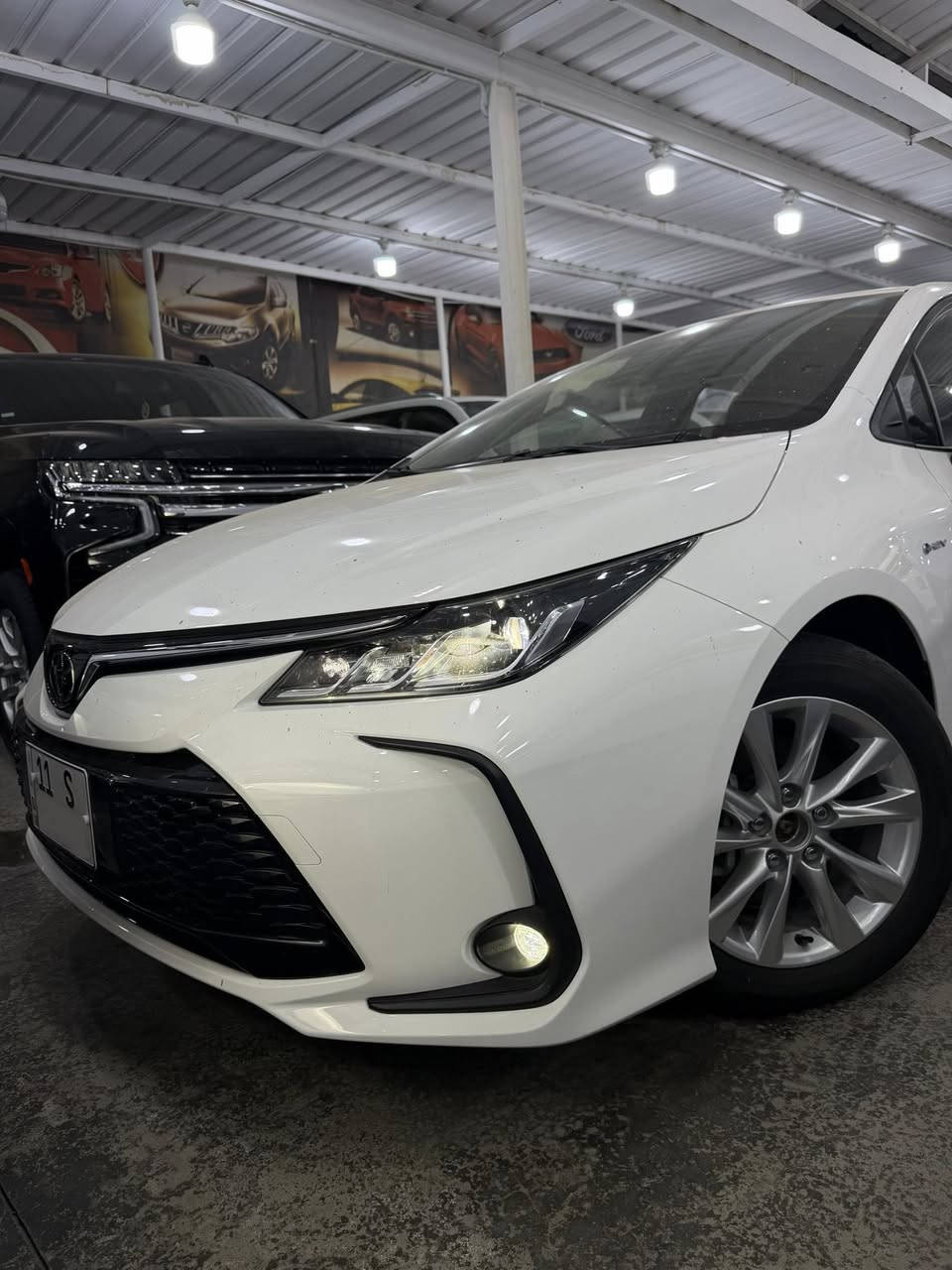 السلام عليكم
تويوتا كورلا هايبرد 2025  شكل الخليجي

زيرو صفر 

مكفولة كفالة عامة  

 فول مواصفات

✅بصمة عدد 2  

✅رادارات

✅لايت زينون

✅بك لايت لد

✅فتحة

✅بصمة عدد 2 

✅ارضيات 

✅كراسي جلد

✅ستيراً جلد

✅تبريد شاشة

✅قطعتين تبريد

✅سايد بريك كهرباء

✅اوتو هولد

✅بلوجكتر

✅مانع نزلاق

✅مانع نحدار

✅دشبول دجتال

مكان السيارة بغداد الكريعات او البنوك  

سعر السيارة : 25 مليون  قفل من الاخير غير قابل للنقاش 

للأسفسار : ***********
