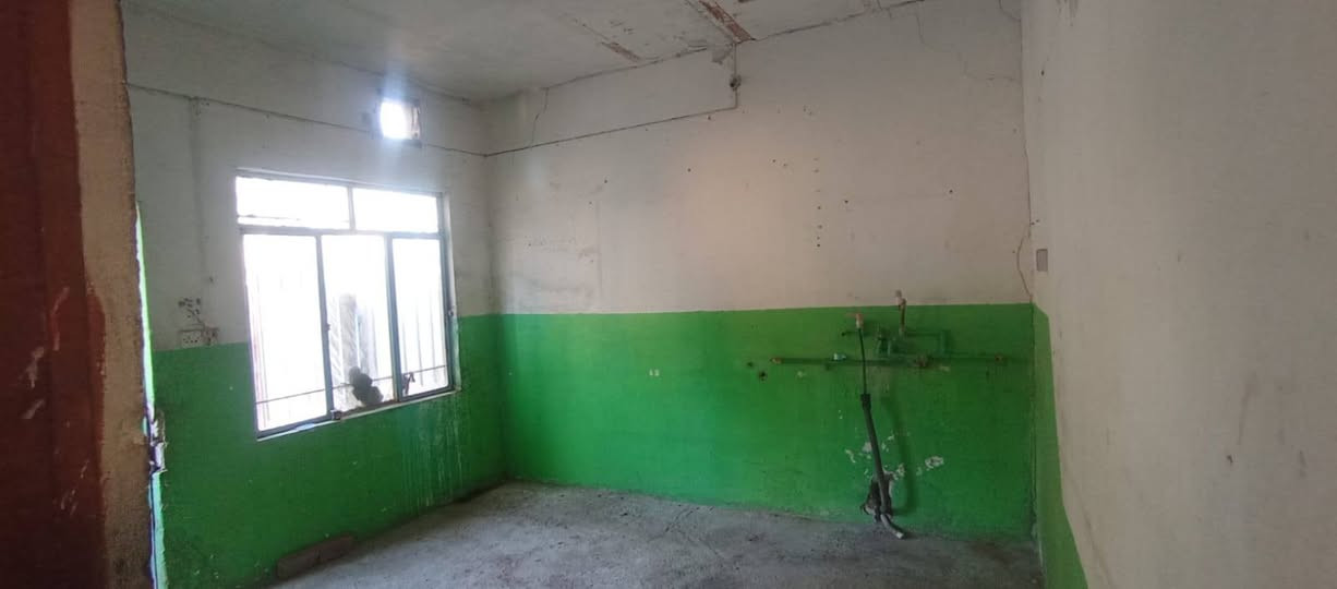 بيت زراعي للايجار 150م شارع الزوار خلف مسجد السهلة غرفة وصالة ومطبخ 150الف للاستفسار ***********
