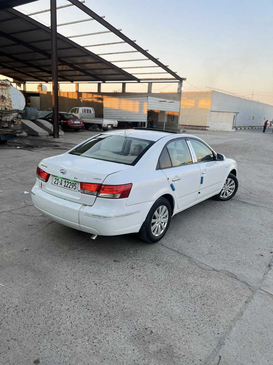 السلام عليكم سوناتا خليجي2009 فول مواصفات
رقـم سليمانيه باسمنا تحويل مباشر ( هـزه وسنويه وأرقام جديد 2030)
 مكينه 2400 دوش مكفوله كير 5 نمـر 
سياره بيه صبغ احزام اثر ضربه بجاملغات الخلفيه ما واصله للحوض
سعر 92 وبيه مجال قليل 
سياره جاهزه للاخير (صدر جديد تخم تاير جديد ويل كب شاشه كبيره منضومه زنون دوشمه ) 
سيـاره فوول مواصفات فتحه حساس خلفي داخل صاج 
مكـان سياره بابل المسيب 
رجاءا بس الشراي يتصل   *********** واتس اب
