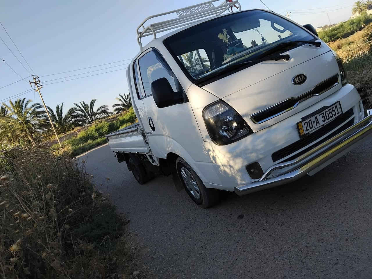 كيا حمل للبيع موديل ٢٠١٤ رقم ديالى دولي السيارة بأسمي محرك كير اكسل شاصي مكفولات تخم تاير لسنوية ل٣٤ السعر ٩٨ وبيها مجال للشراي العنوان ديالى الخالص ***********
