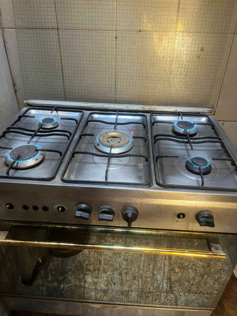 للبيع نظيف شغال 
175


**إذا كنت صاحب هذا الإعلان وتريد حذفه لأي سبب، رجاءا أرسل رسالة إلى الدعم الفني**
