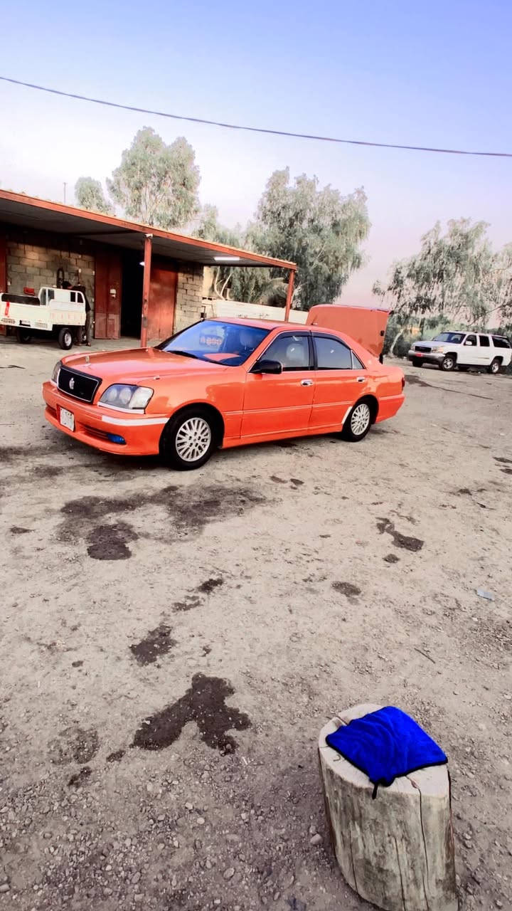 سلام عليكم سياره للبيع 
مكفوله من الكصه ولعيب الشرعي 
وشرط مداور 
مكان السياره سوك الشيوخ 
السعر تصال 

***********
