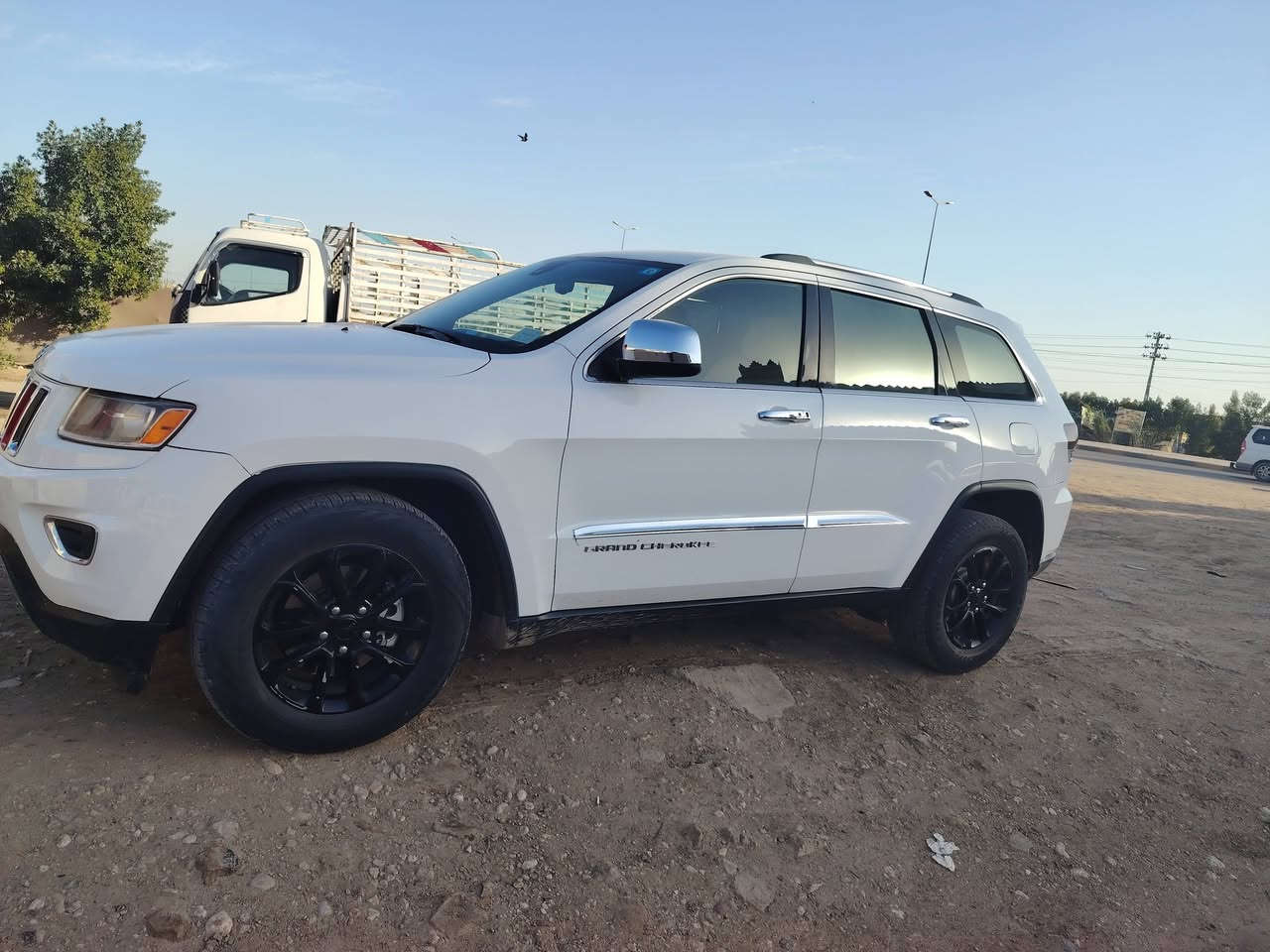 سلام عليكم  جيب 14ماشيه 190سونار ويه صور بيع او مراوس  سعر 165 بابل حله
***********
