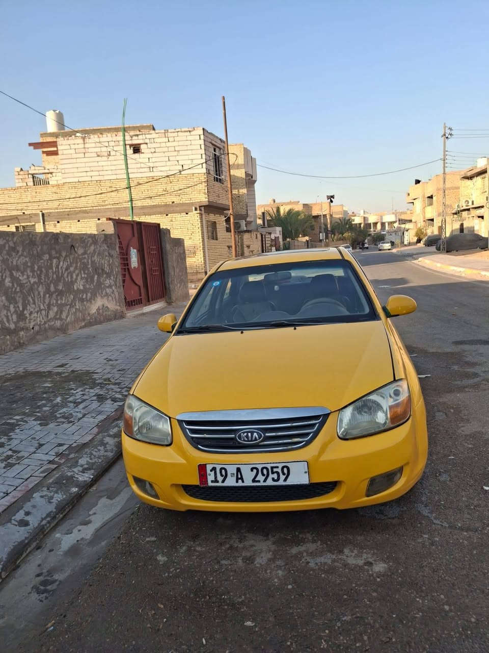 سلام عليكم 
كيا سبكترا 2009 وارد امريكي
سيارة جاهزة كير ومكينه جدد حداديه تخم تاير 
مصفرة هيئه وغرامات تحويل مباشر هزة جديده
سعر 70 مكان سيارة كربلاء للاتصال @ ***********
