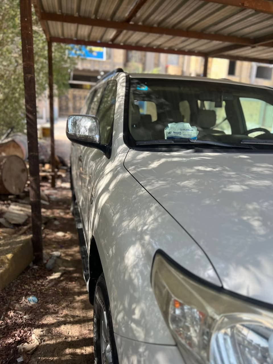 السلام عليكم جكساره 2011 بصره بسمي مكينه 6 سلندر حساس امامي خلفي 3 شاشات كشنات جلد سياره مكينه كير حداده تبريد كله جديد بيه صبغ بس الداير الخلفي الايمن ونفس المدكر الخلفي بي دحكه وباقيه ع حاله  وطعجه باب الدلعه وباقيه على حاله السعر 300 
مكان السياره البصره الاتصال ***********
