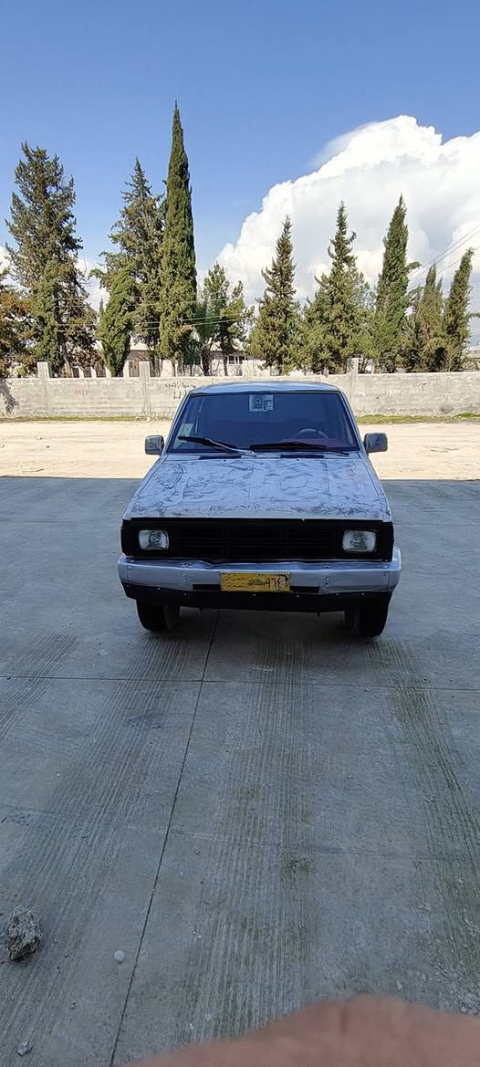 سڵاو   پیکاب نیسان دەبڵ ئەکسل گێڕو مەکینەی 2002  کارەبای گشت گیانی ئیش دەکات گەرمی ئیش دەکات تەقەو ڕەقەی نییە ناو سور مەسروفی هیچ نییەبەشەرتی گێرو مەکینەو ئەکسل ماشەڵا تابڵێیت بەهه ڵمەتە علوجە  گۆرینۆو قیستم نییە بەس فرۆشتن شوێن هه ڵەبجەی تازە  سعر 22 گەڵاو تۆزێ مەجال  
*********** ڤایبەری لەسەرە دار بنديهكان, السليمانية
