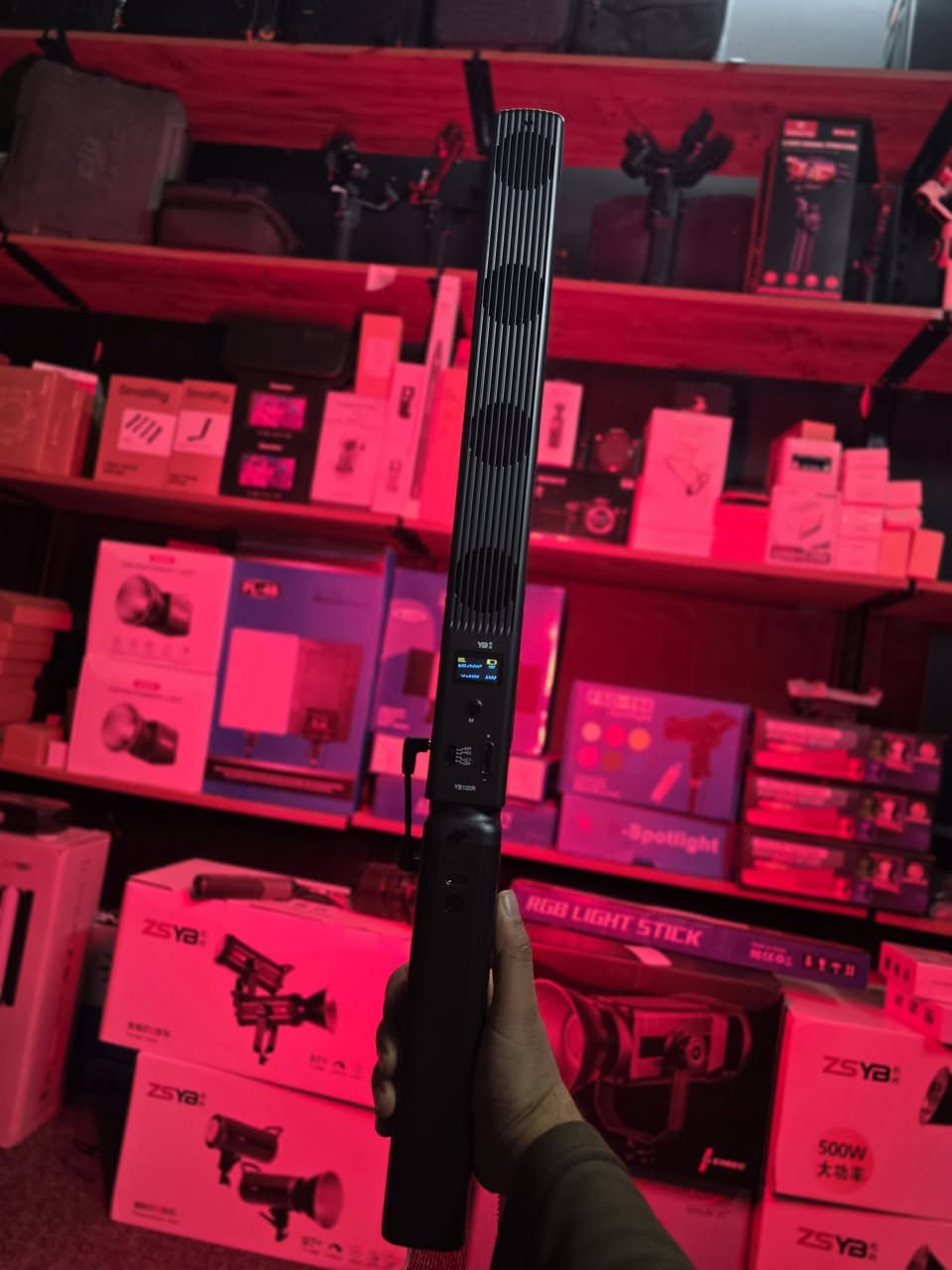 الإضاءة 100 واط RGB 
من ماركة ZSYB 
جديد غير مستخدم 
أشغال بشحن و كهرباء 
ويا جنطة 
سعر نهايي 185 الف 

توصيل موجود الجميع مناطق العراق


**إذا كنت صاحب هذا الإعلان وتريد حذفه لأي سبب، رجاءا أرسل رسالة إلى الدعم الفني**