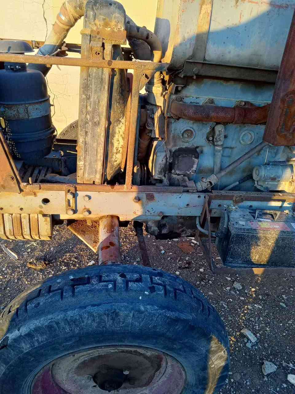 السلام عليكم
تركتر عنتر للبيع 

الاتصال على الرقم ***********
