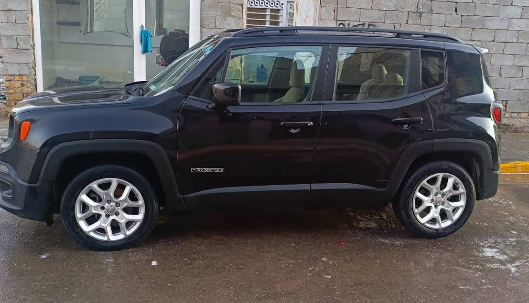 جيب رانجيد ٢٠١٨ فول عدا الفتحه بسمي رقم دولي سنويه ٢٠٣٠ السعر ١٠٦ مكاني ديوانيه 0786


**إذا كنت صاحب هذا الإعلان وتريد حذفه لأي سبب، رجاءا أرسل رسالة إلى الدعم الفني**