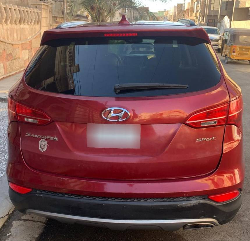 سنتافي سبورت موديل 2016 
4 سلندر وارد امريكي و الحادث موضح بالصور بنيد حادث سطحي مبدل بلادي رقم بغداد مشروع وطني السيارة بأسمي تحويل ثاني يوم السيارة فول مواصفات بأستثناء البنوراما كير محرك مكفول و مامفتوح بي برغي .
المواصفات :
بصمة تشغيل ، بصمة ابواب ، بصمة صندوق ، كشنات جلد ، حاملة اكواب ، كشن السائق و الراكب كهرباء ، كشنات تدفئة السائق و الراكب ، فول تحكم ستيرن جهتين ، تبريد شاشة مع شاشة صغيرة مع شاشة اعطال ، اواكس + بلوتوث + USB + حاكية + اوامر صوتية مع خاصية الرد على الهاتف ، رادارات جانبية ، اشاير لد بالمري ، لايت عدسه مع لد نهاري + بك لايت LED ، المرآة الوسطيه اوتو دم تعتيم ذاتي + هيترات بالمرآة الجانبية + اربعة انظمة قيادة : ايكو / نورمال / سبورت / كونفورت ، خاصية النزول من المنحدرات ، كروز مثبت سرعة ، بردات خلفية بلادية ، ويل كب كروم حجم 17 ، مع حساسات ضغط الإطار الرقمي ، كامره خلفية بلادية ، .....
رقم صاحب السيارة : *********** 
واتساب + اتصال 
بغداد البلديات
