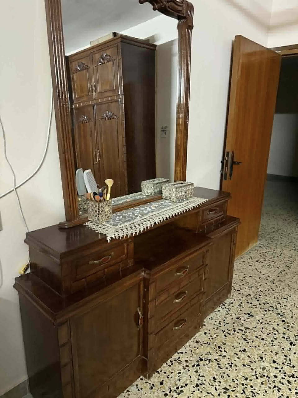 السلام عليكم غرفه  عراقي. تسكام  الزين مابيها  اي ضرر
السعر مليون و150بيها    مجال قليل  العنوان بغداد  الكاظميه


**إذا كنت صاحب هذا الإعلان وتريد حذفه لأي سبب، رجاءا أرسل رسالة إلى الدعم الفني**